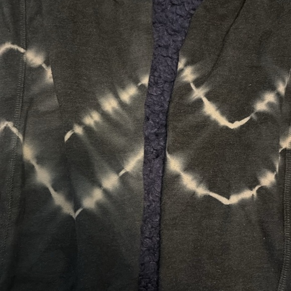 Sweatpants - Picture 2 of 4